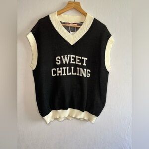 Sweet Chilling Black White Sleeveless Sweater Vest Women’s Size M New, w/o tags
